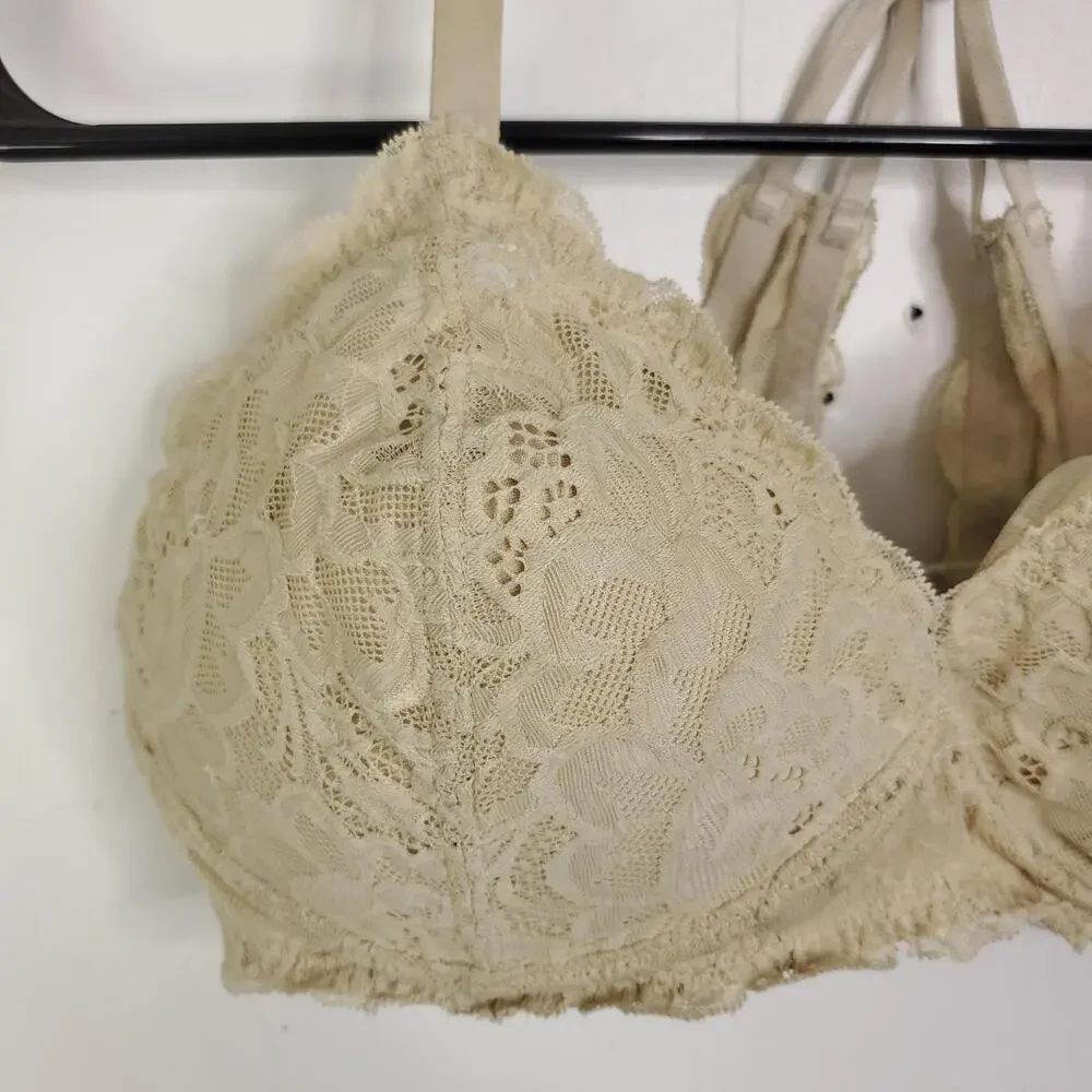 Aerie Bra Womens 36B Lace Bralette Padded Cups Strappy Crossed Back Cream
